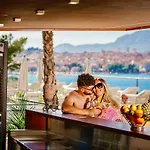 Eden Hotel