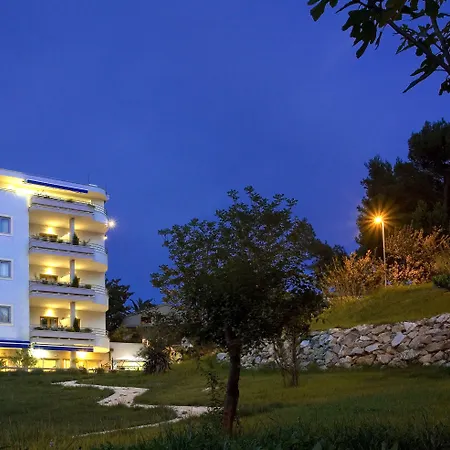 Eden Hotel 4*