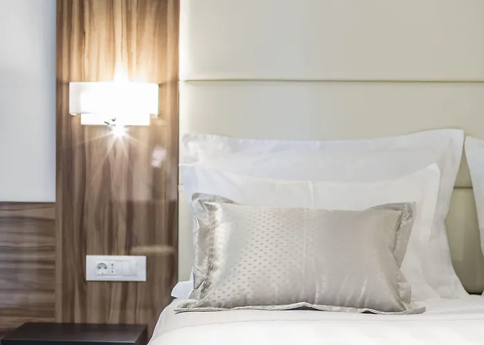 Eden Podstrana