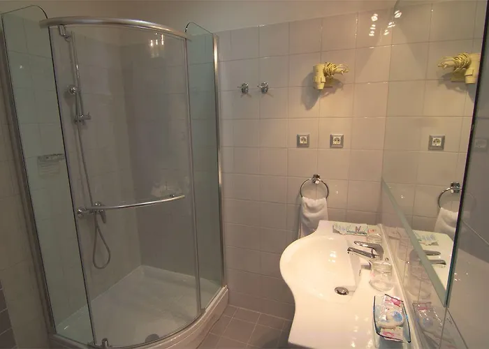 Eden Hotel 4*
