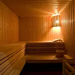 Отель Eden 4*