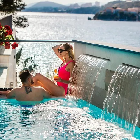 Eden Hotel Podstrana