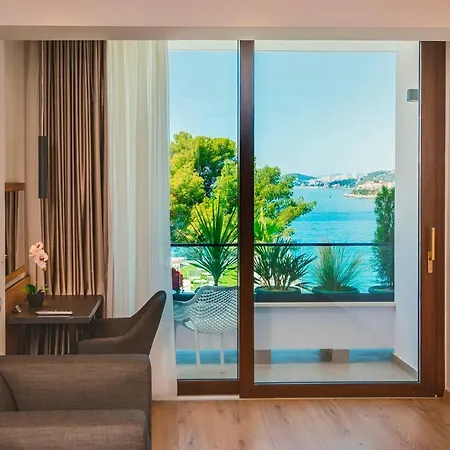 Ξενοδοχείο Eden Ποντστράνα