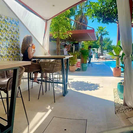 Eden Hotel Podstrana