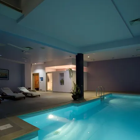Eden Hotel 4*