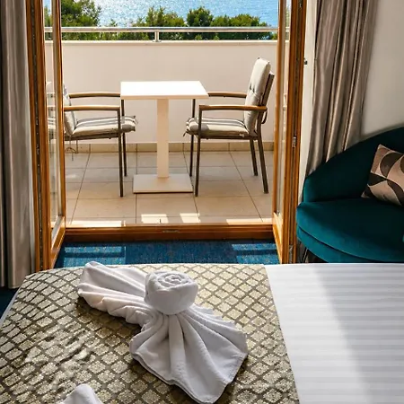 Eden Hotel 4*