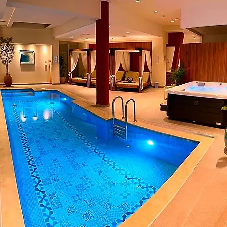 Eden Hotel 4*