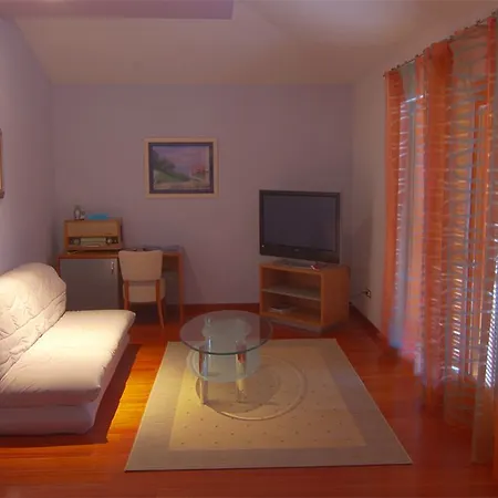 Hotel Eden