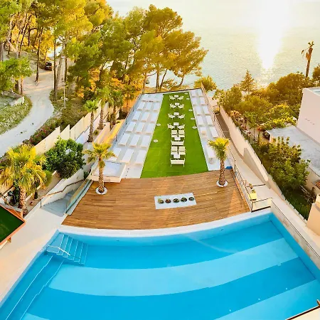 Hotel Eden 4*