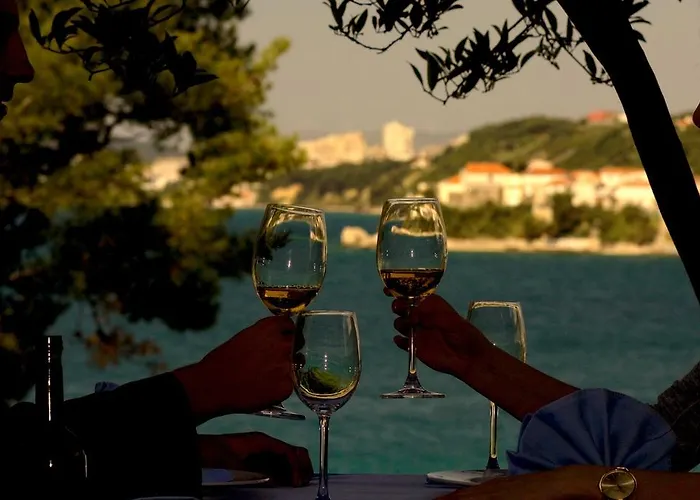 Eden Hotel Podstrana