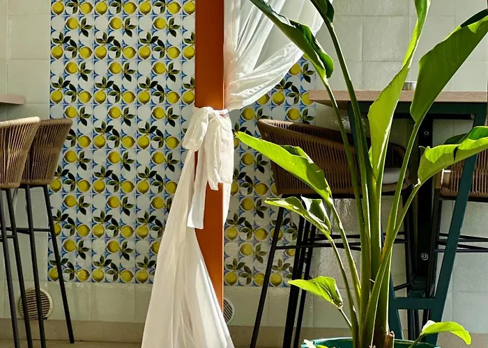 Hotel Eden Podstrana