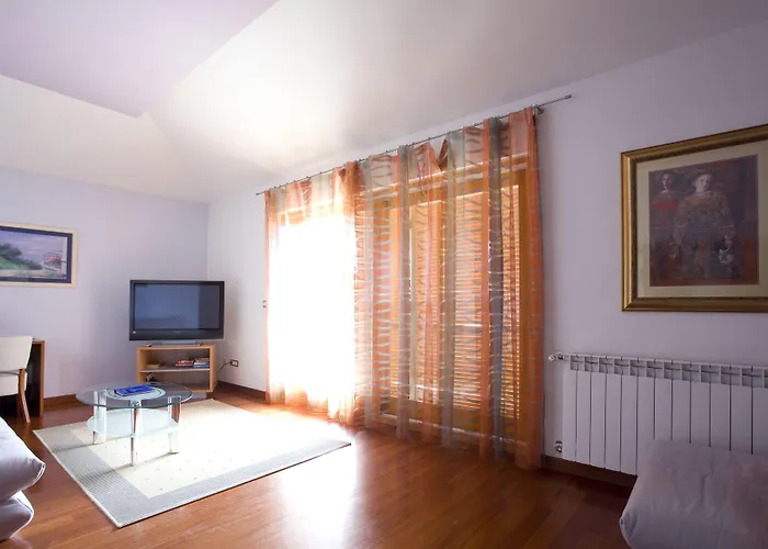 Eden Hotel Podstrana