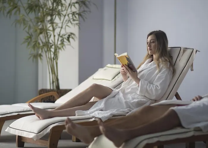 Eden Hotel Podstrana